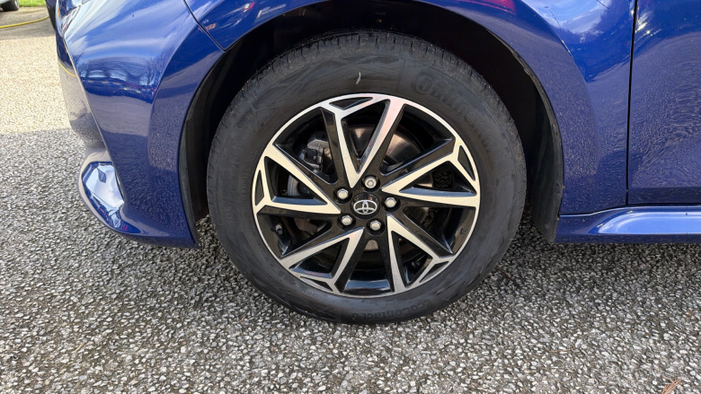 Toyota Yaris 1.5 Hybrid Design 5dr CVT Hybrid Hatchback